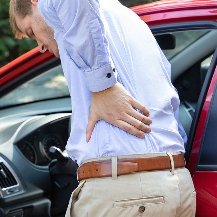 auto accident injury treatment in Commack for vertebral subluxation