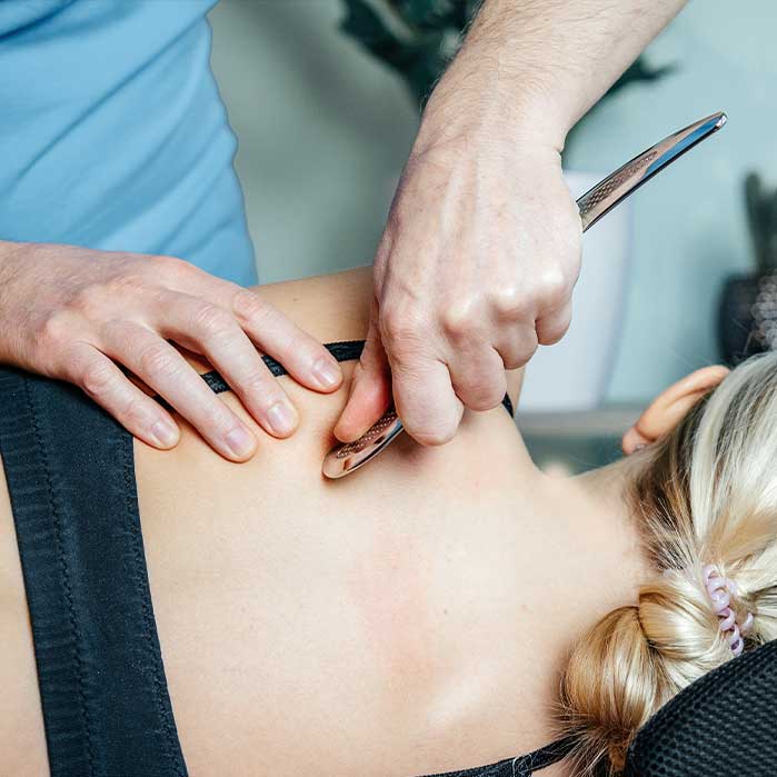 soft tissue technique for auto accident injury care in Commack